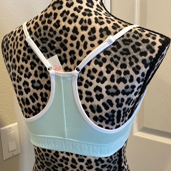 VS PINK Sports Bra 2 pc set - Picture 4 of 7